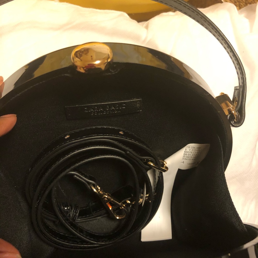 Zara Circle Bag - Picture 3 of 3